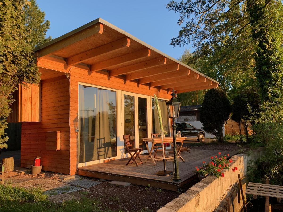 Tiny House Oder Auf Der Sunset Marina Alojamento *