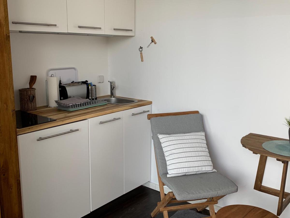 Alojamento Tiny House Oder Auf Der Sunset Marina