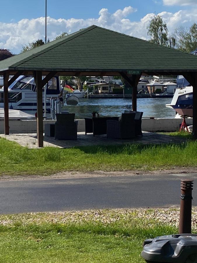 Tiny House Oder Auf Der Sunset Marina Alojamento