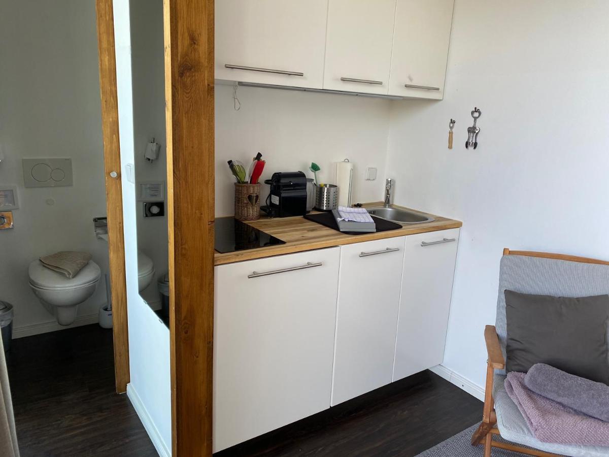 Tiny House Oder Auf Der Sunset Marina Alojamento *